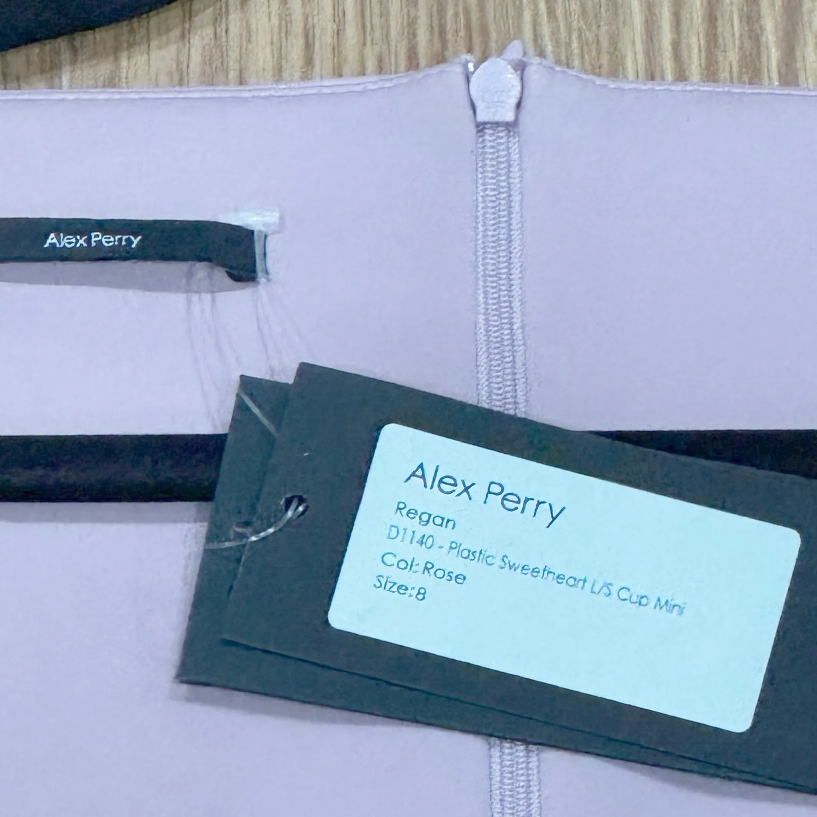 Alex Perry Patent Faux leather Long sleeve pink bodycon Mini Party Dress sz 8 - Image 2