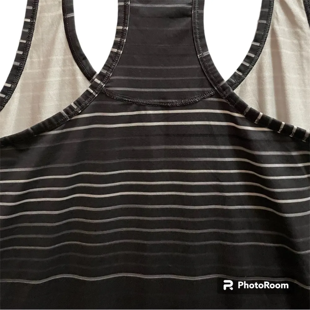 Athleta Scoop Neck Sleeveless Striped Racerback Tank Women’s Size Medium A3 - Image 5