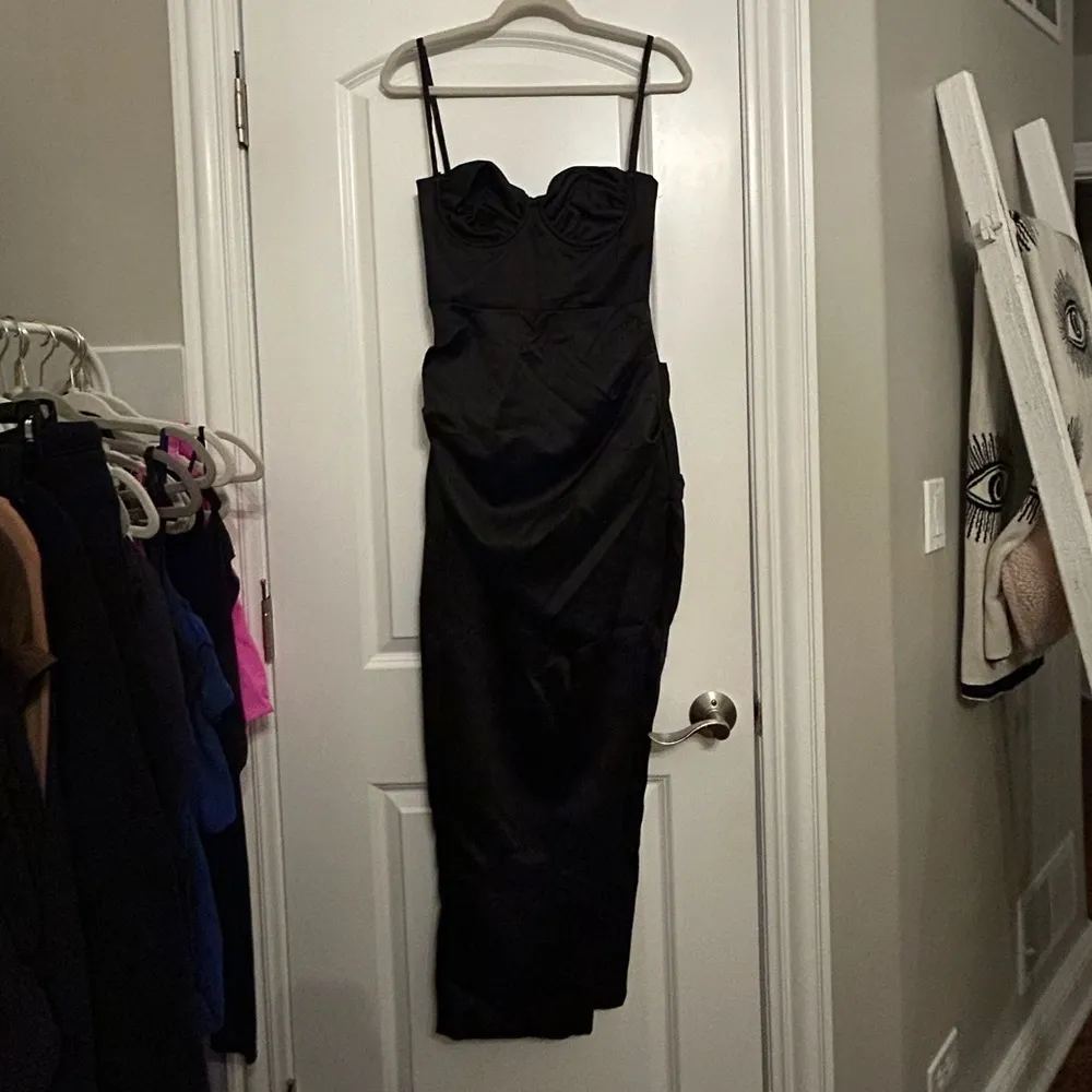 House of CB Flora Black Satin Corset Midi Dress - Image 4