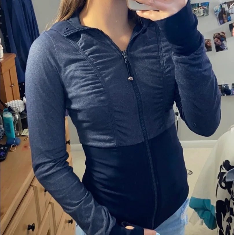Lululemon Reversible Zip-Up Jacket - Image 2