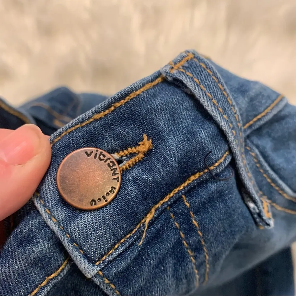 Vibrant Distressed Skinny Jean Medium Wash - Image 7