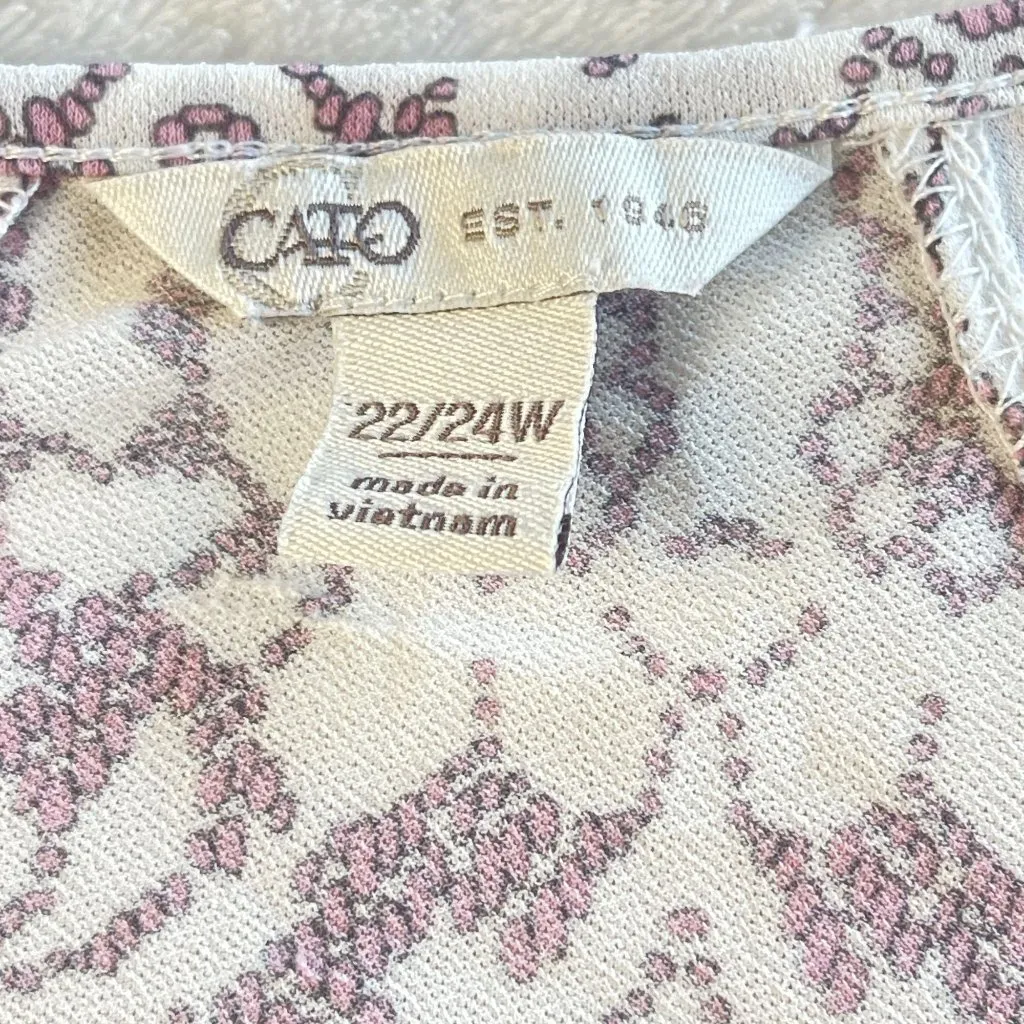 Cato Floral Cutout Blouse Top Womens 22/24W‎ Pink White Long Sleeve High Low Hem - Image 4