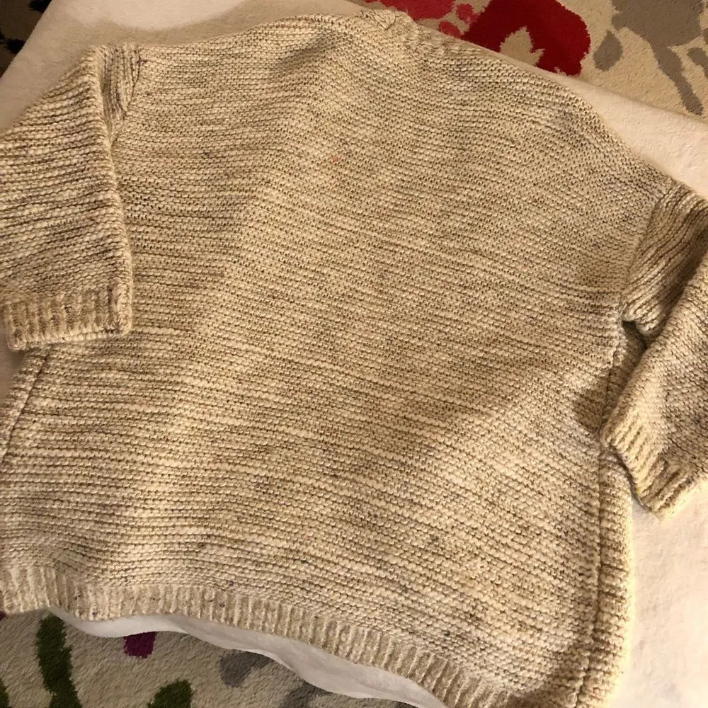 knit sweater oversized cardigan jacket, size medium - Image 9