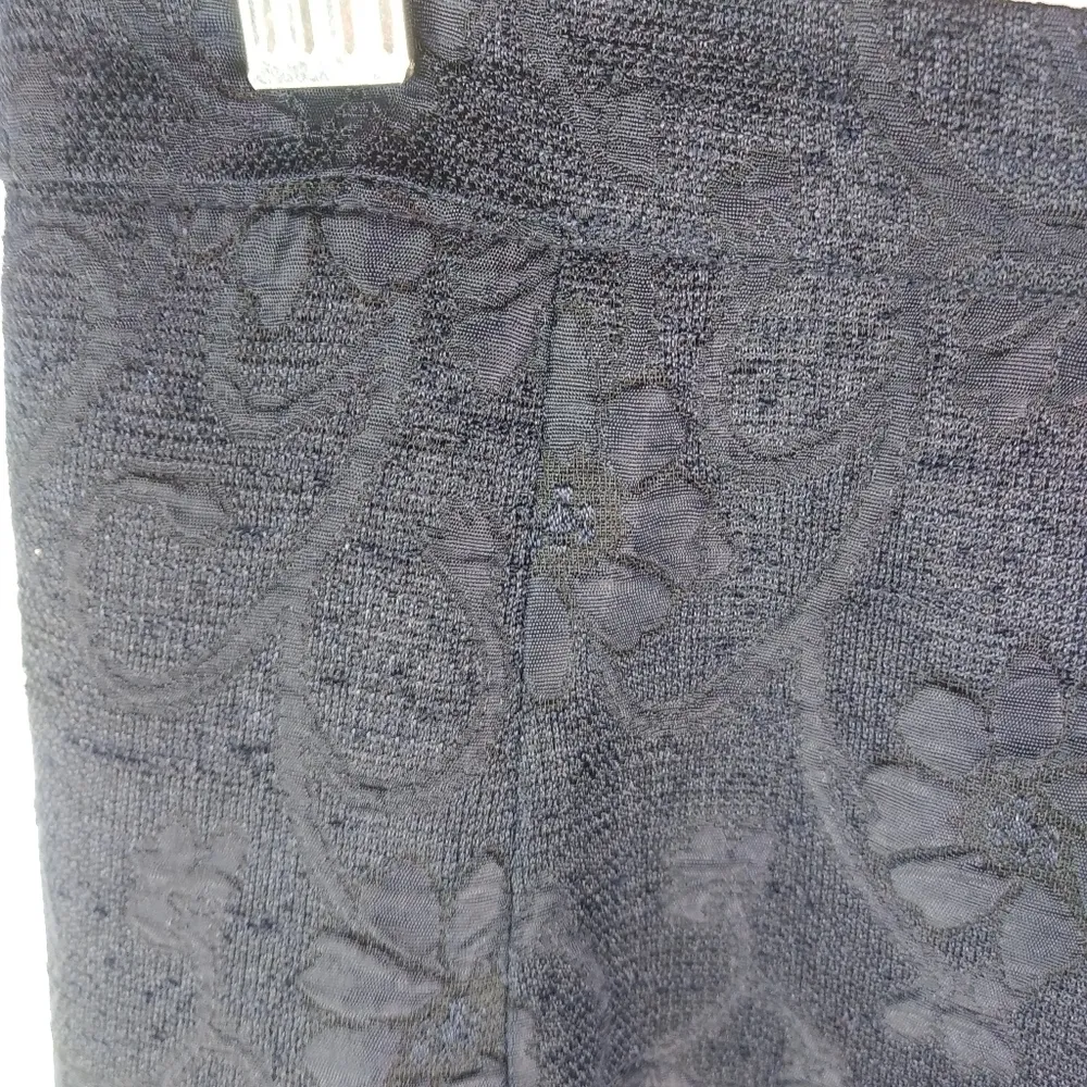 Danny Nicole 10 Workwear Skirt Double Breasted Suit Floral Laser in Navy - Image 10