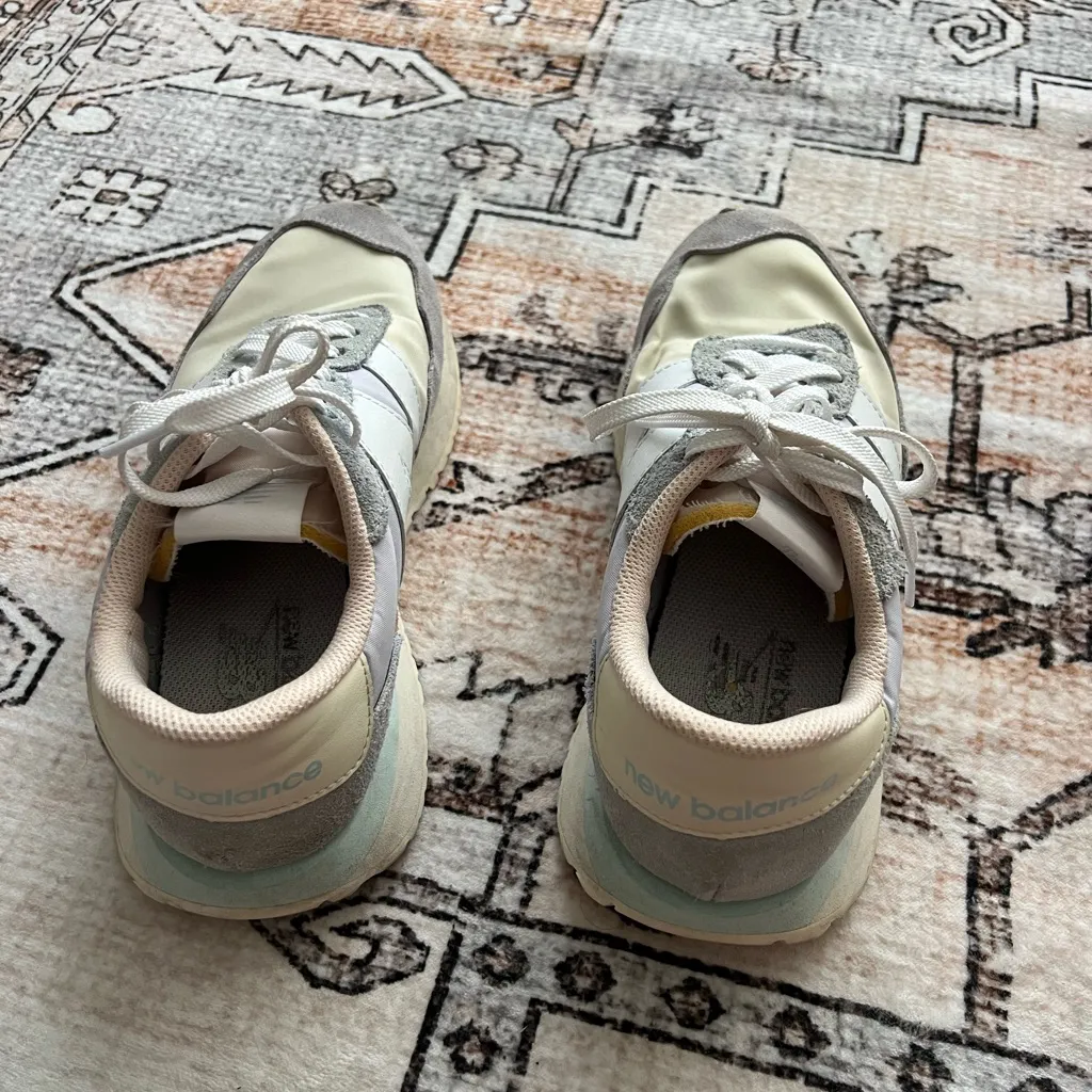 New Balance  Women's 237 Pastel Sneakers - Image 4