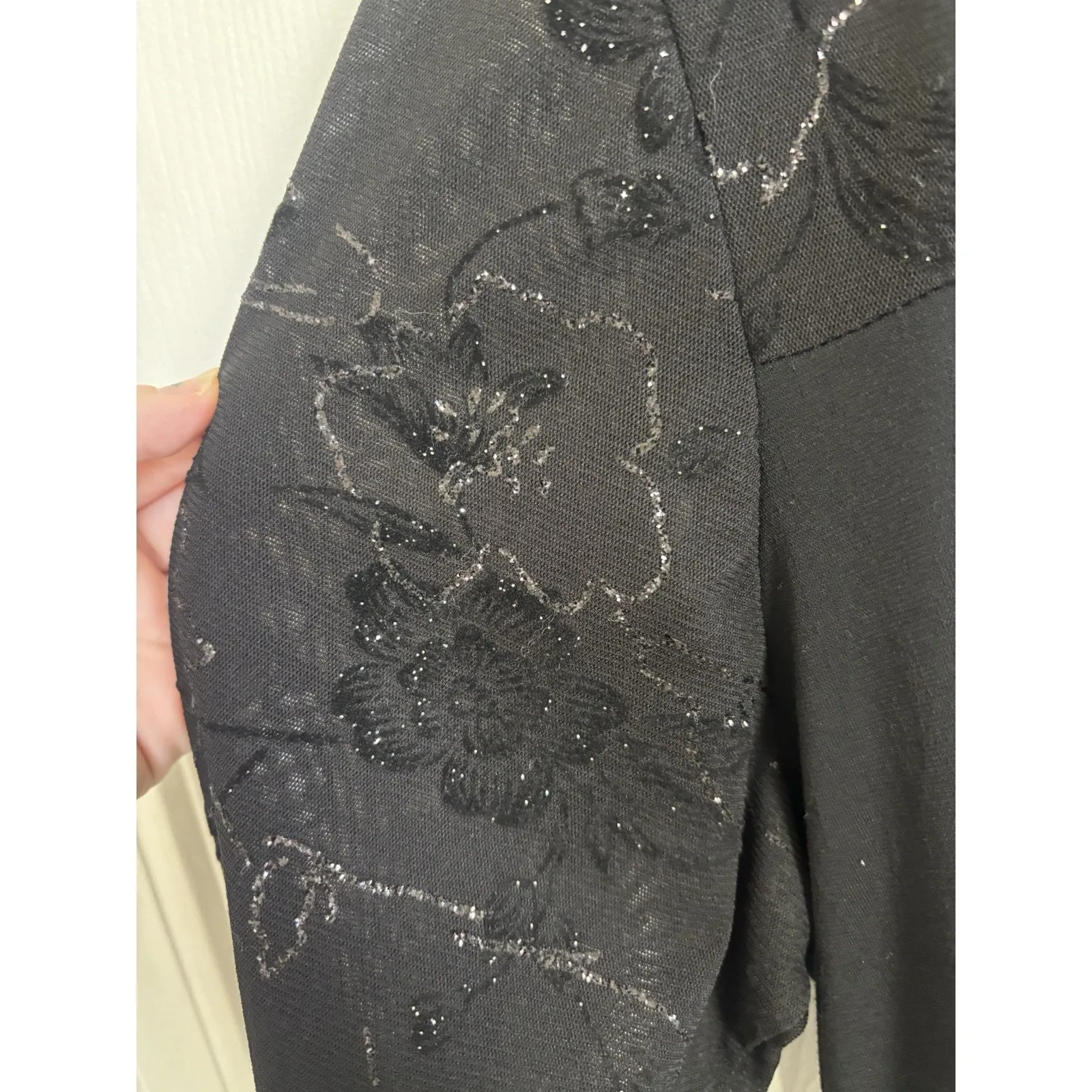 Vtg Dressbarn Black Sheer Velvet Burnout Floral Glitter Top Size XL Whimsigoth - Image 4