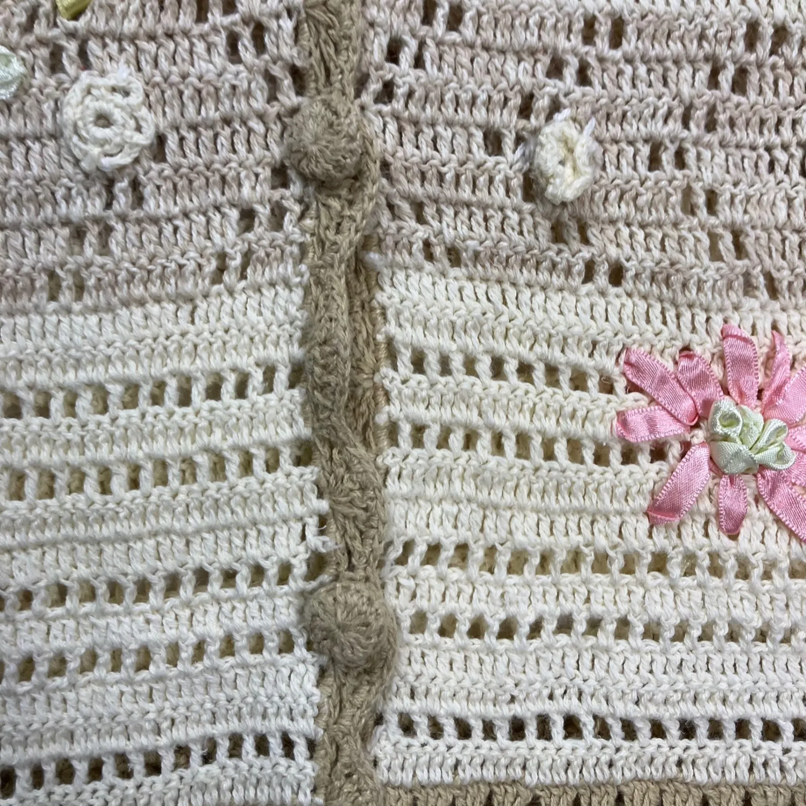 Vintage Cervelle Crochet Knit Button Up Cardigan Beige Cream Floral Applique 3X Tan - Image 8
