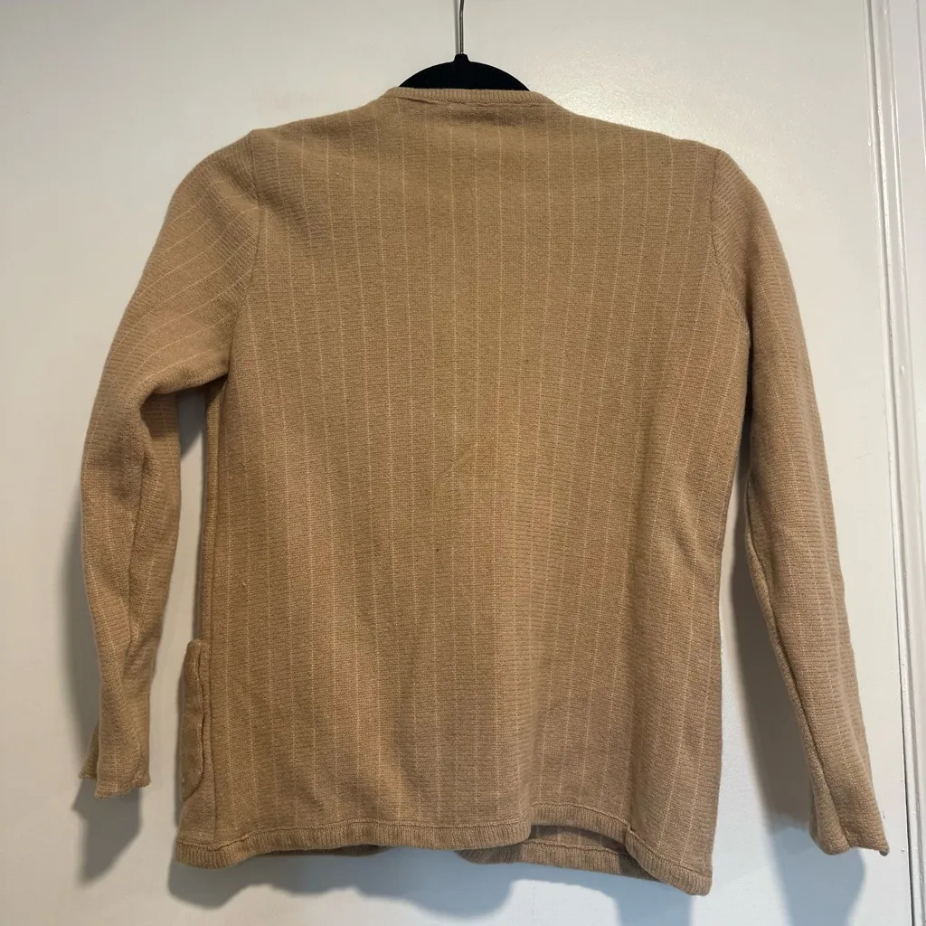 Vintage 40s Womens Dalton Turners Virgin Cashmere Brass Button Cardigan Sweater. Tan Size XS - Image 2
