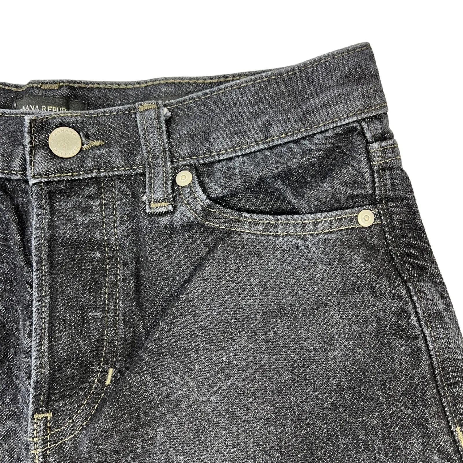 Banana Republic Ultra High Rise Barrel Leg Jeans 27"P Black Rinse Denim Grunge - Image 9