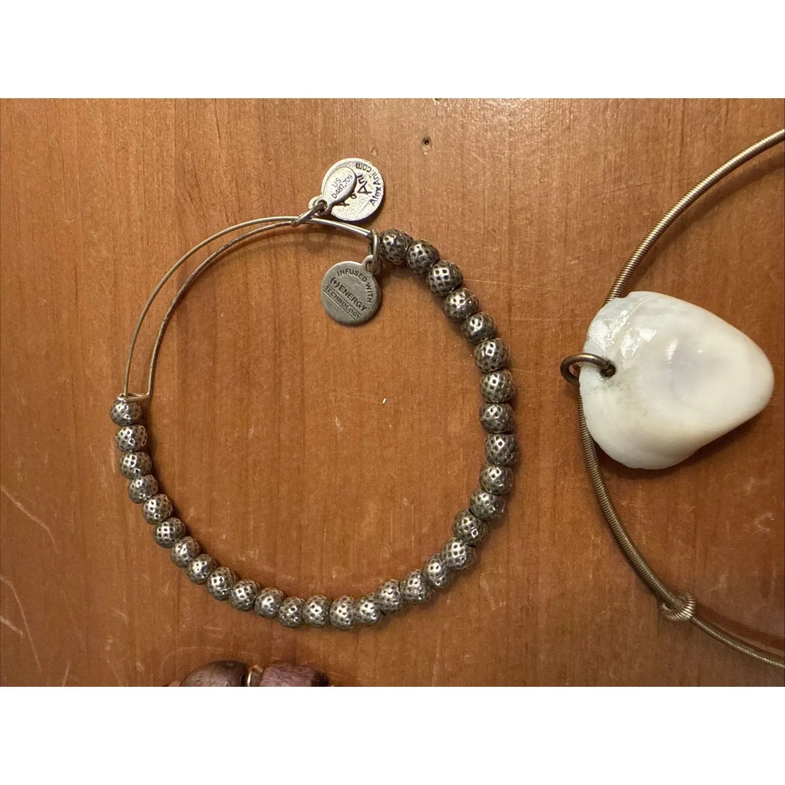 Lot Of 4 Vintage Alex And Ani Bracelets Wood Beads Silver Tone Gold Tone - Image 3