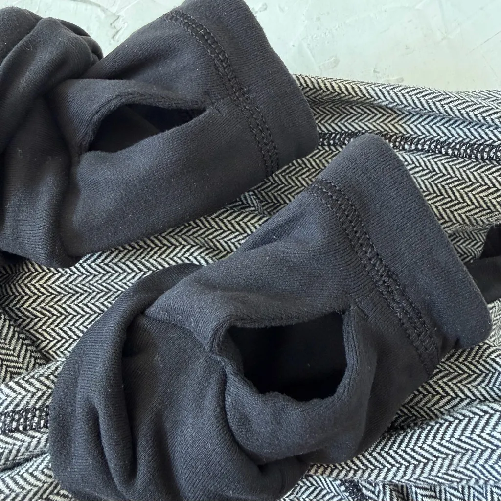 Lululemon Think Fast Hoodie Herringbone Size 6 - Image 7