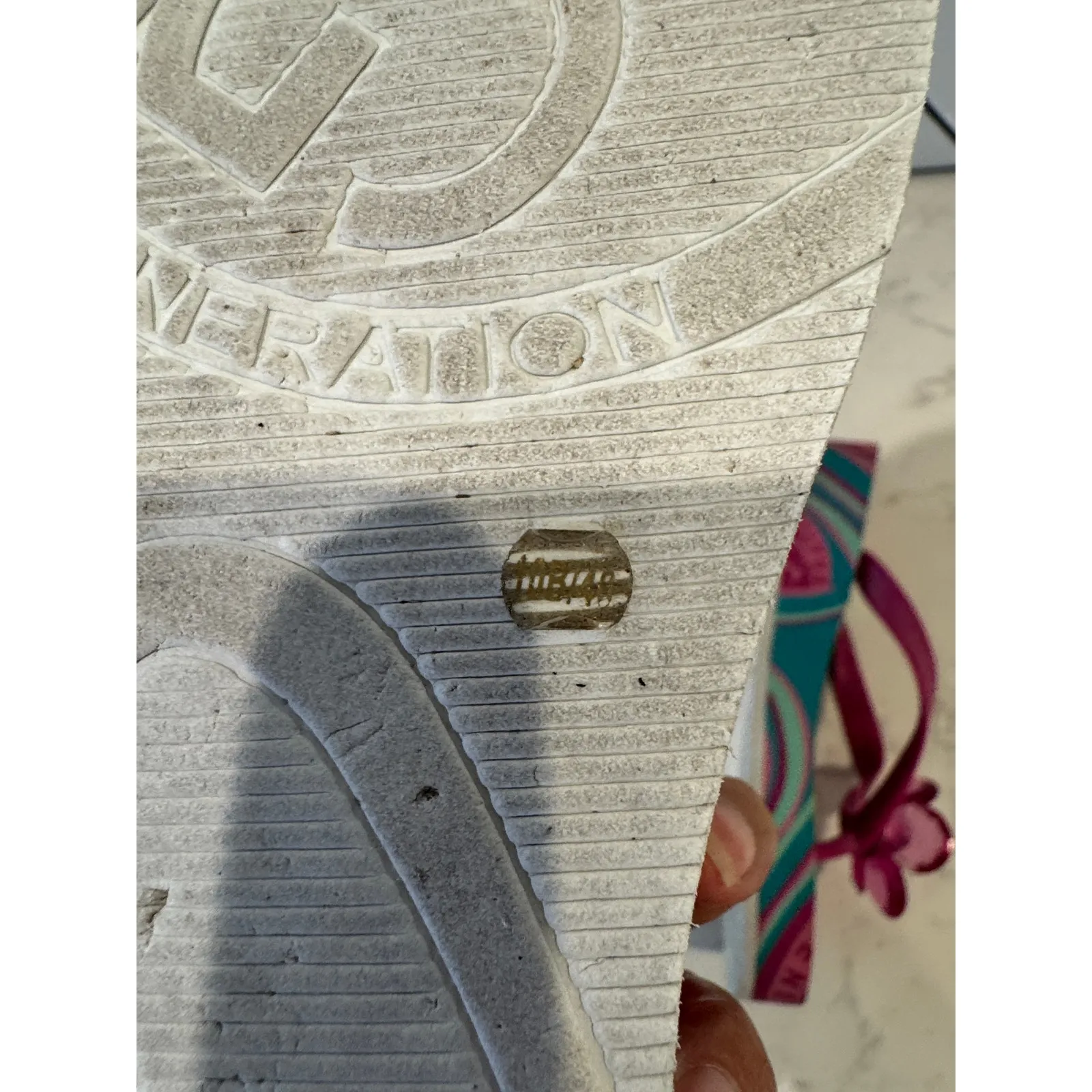 BCBGeneration platform flip flops pink gem flower accent size 10 Y2K baddie - Image 9