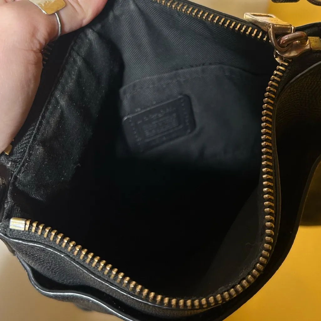 Coach Kitt Messenger Crossbody Bag Black Crossgrain Leather Zip Top Purse 41320 - Image 8