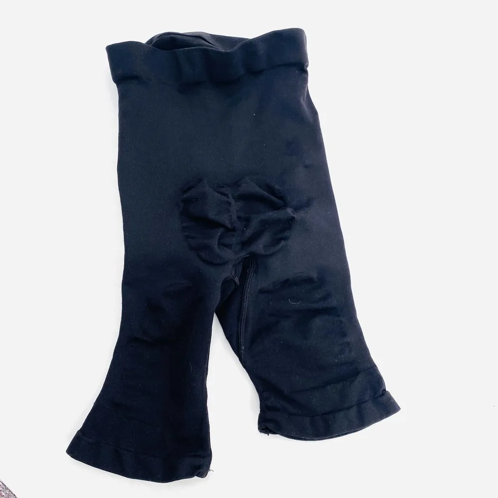 Skims Onyx Black Maternity Sculpting Mid Thigh Shapewear Shorts Size XXS/XS - Image 6