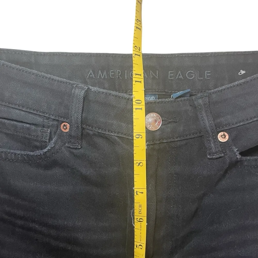 American Eagle Womens Jeans Size 4 Black Denim Mom Strigid High Rise Distressed - Image 10