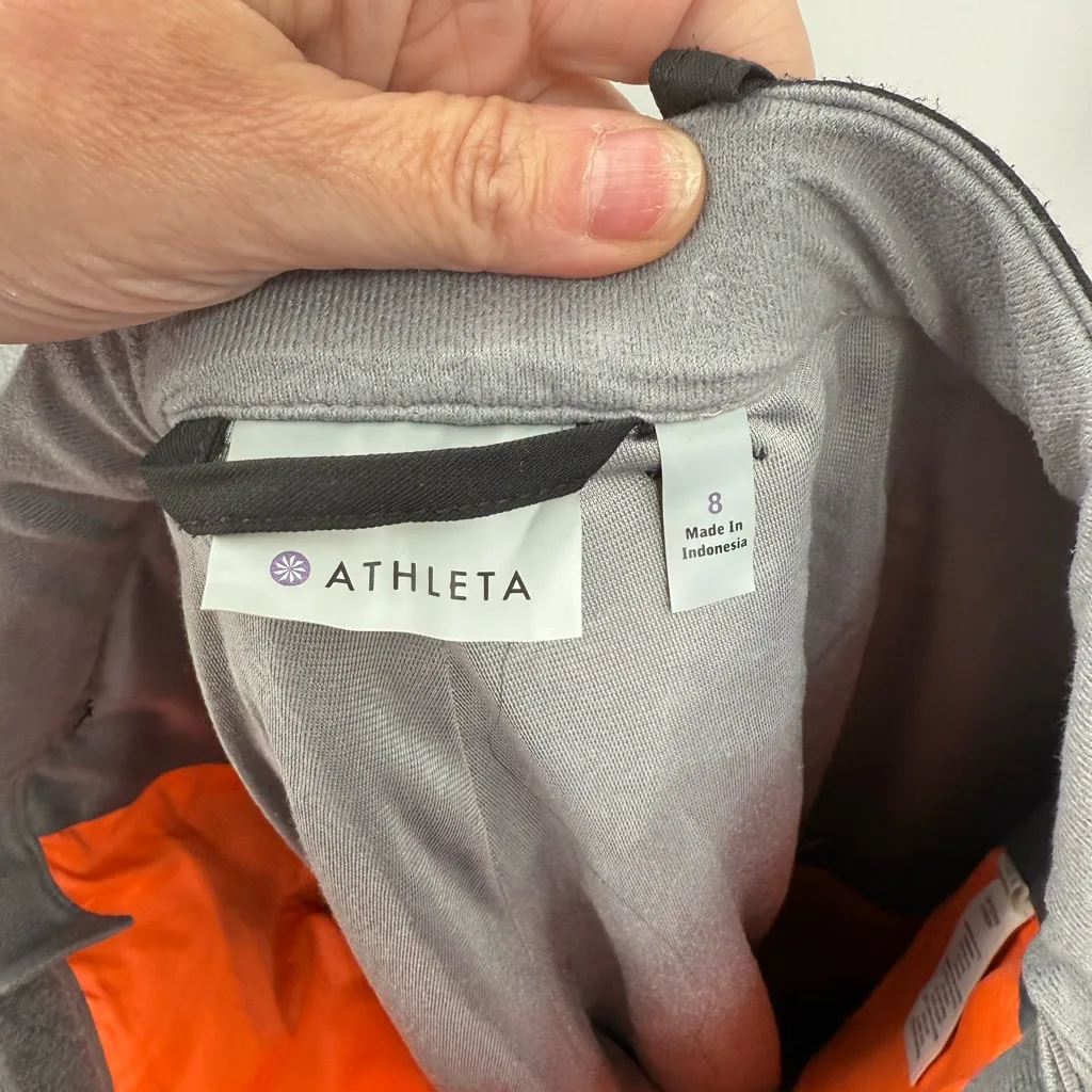 Athleta Women's‎ Chamonix Ski Snow Lined Black/Gray Pants Size 8 - Image 4