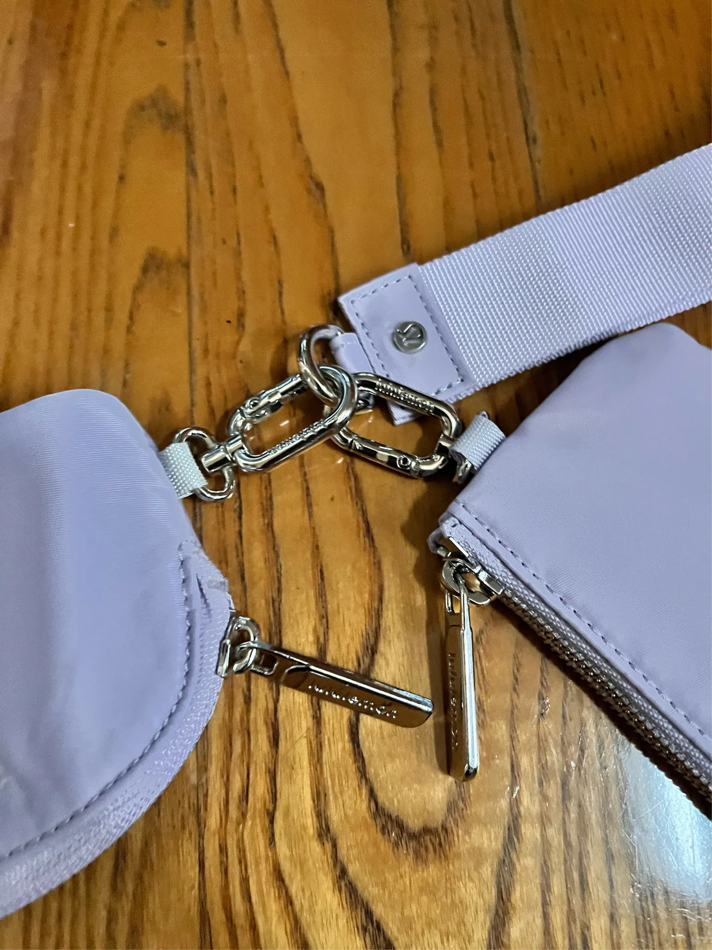 Dual pouch wristlet bag lavender brand new - Image 3