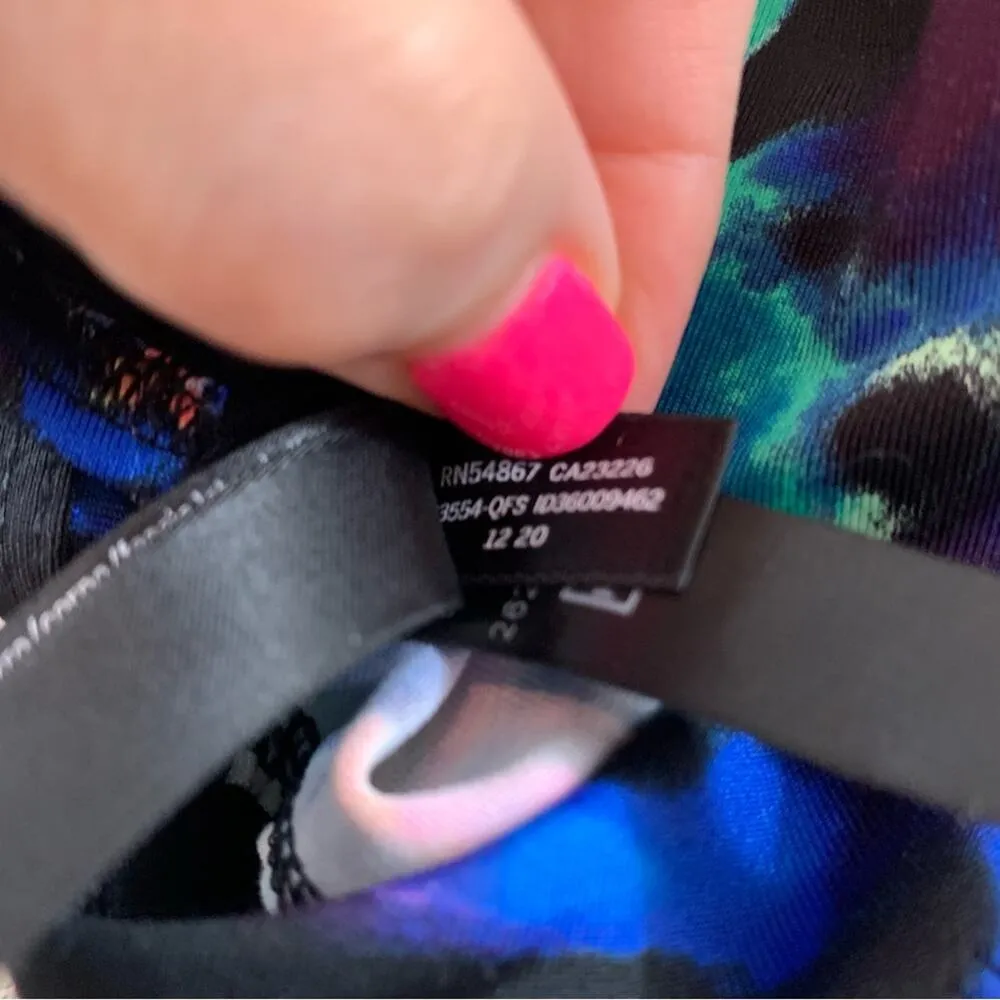 Victoria’s Secret PINK Spiral Tie-Dye Black/Pink Sports Bra - Image 5