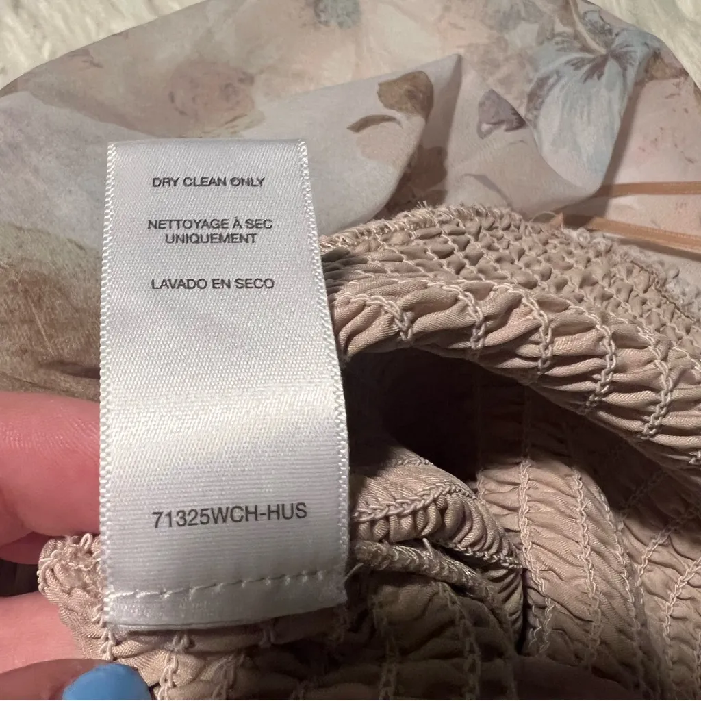 WAYF Off Shoulder Smocked Top Antique Roses S - Image 14