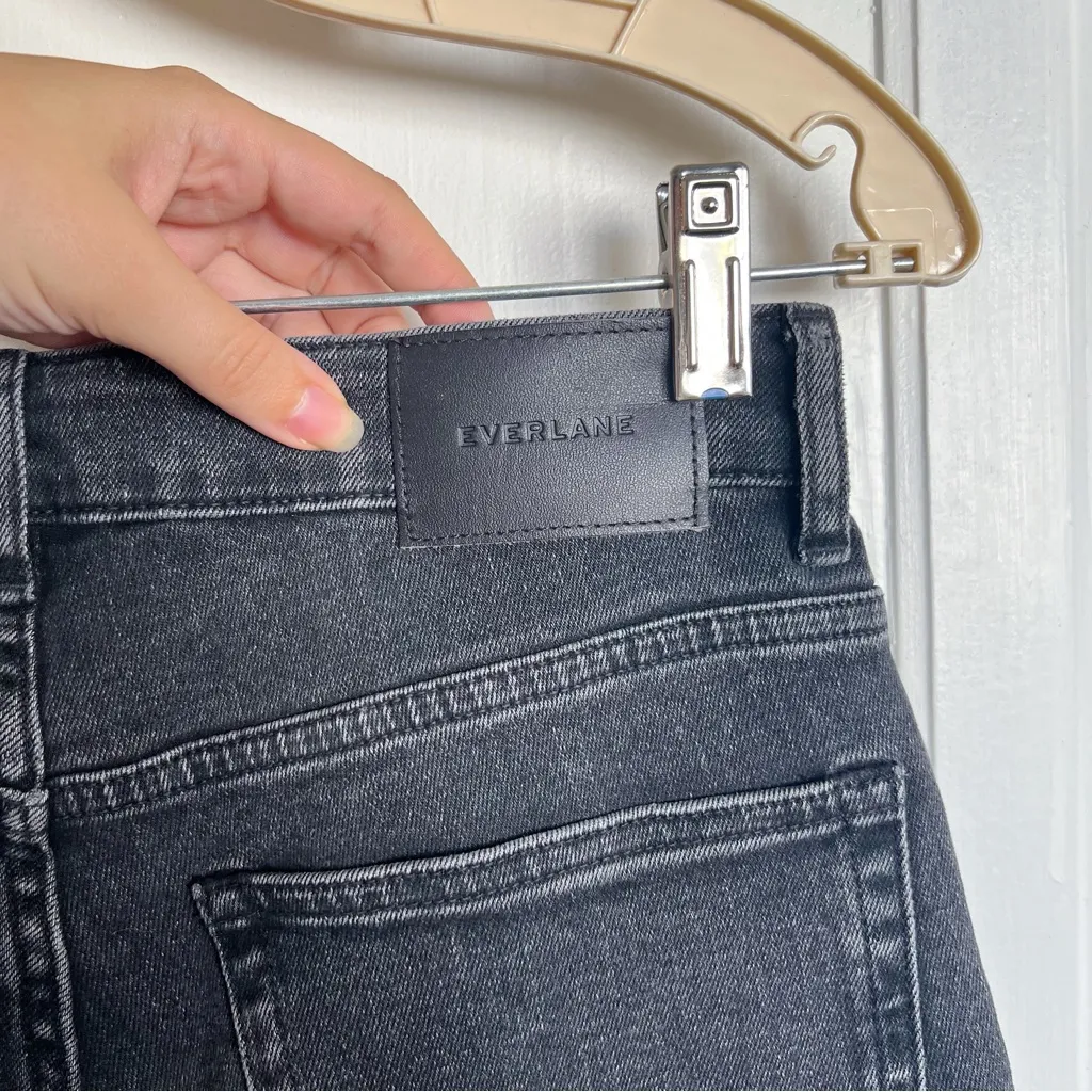 Everlane • The Curvy Cheeky Jean high rise coal black wash ankle 90s - Image 10