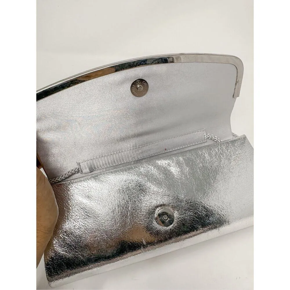 Vintage Touch of Nina Women's Metallic Magnetic Clutch Shoulder Bag Silver OS - Image 4