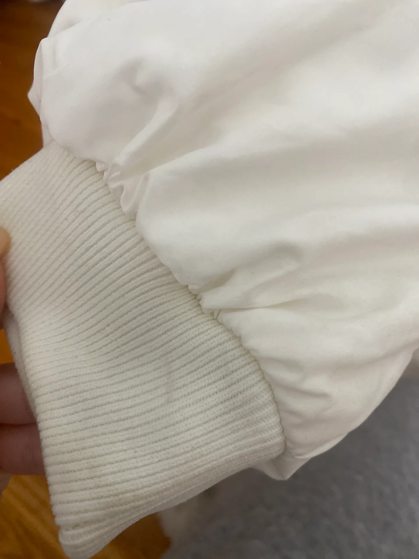 ZARA White  Puffer Jacket - Image 2