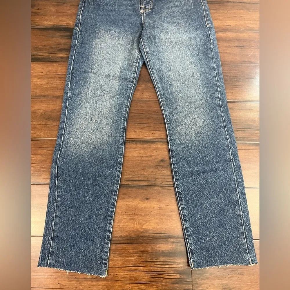 NWT - Good American Good Classic Jeans - Size 2/26 - Image 4