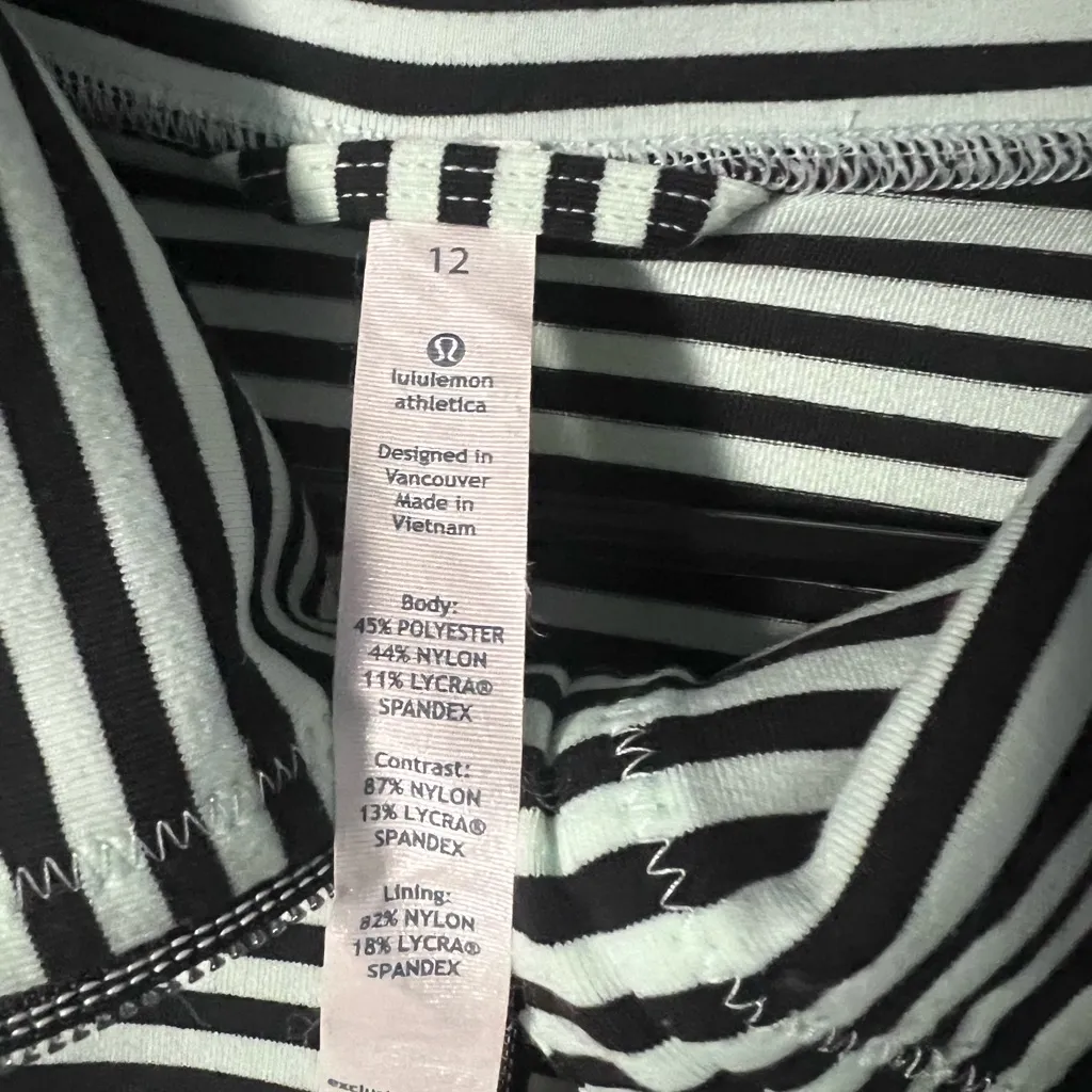 lululemon athletica Black and White Striped Cardigan - Image 4