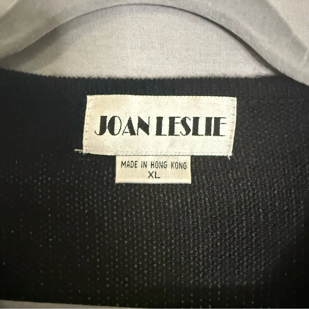 Vtg Joan Leslie black sweater with gold beads and‎ red sequins SZ XL Tacky Glam - Image 2