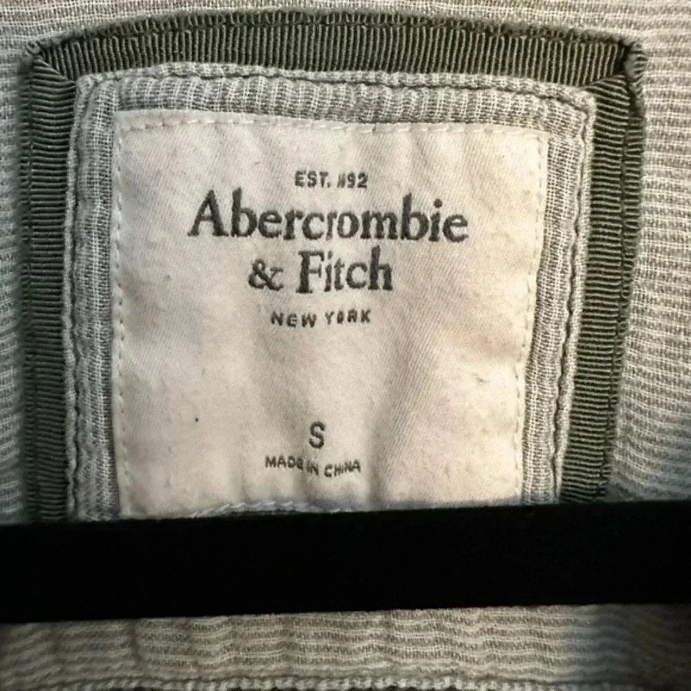 Vintage Abercrombie & Fitch Y2K Army Green Button Down Blouse Moose Logo Size S - Image 9