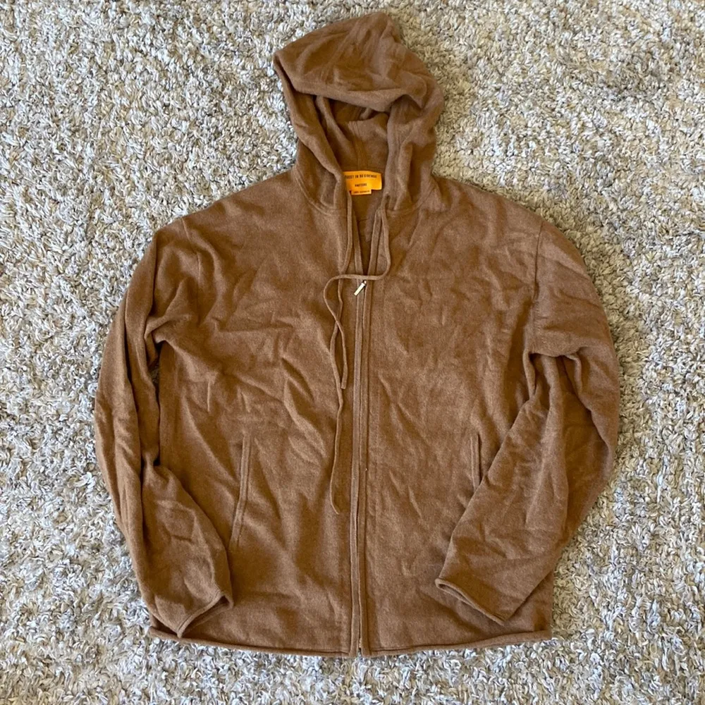 GUEST IN RESIDENCE Cashmere hoodie - Image 2