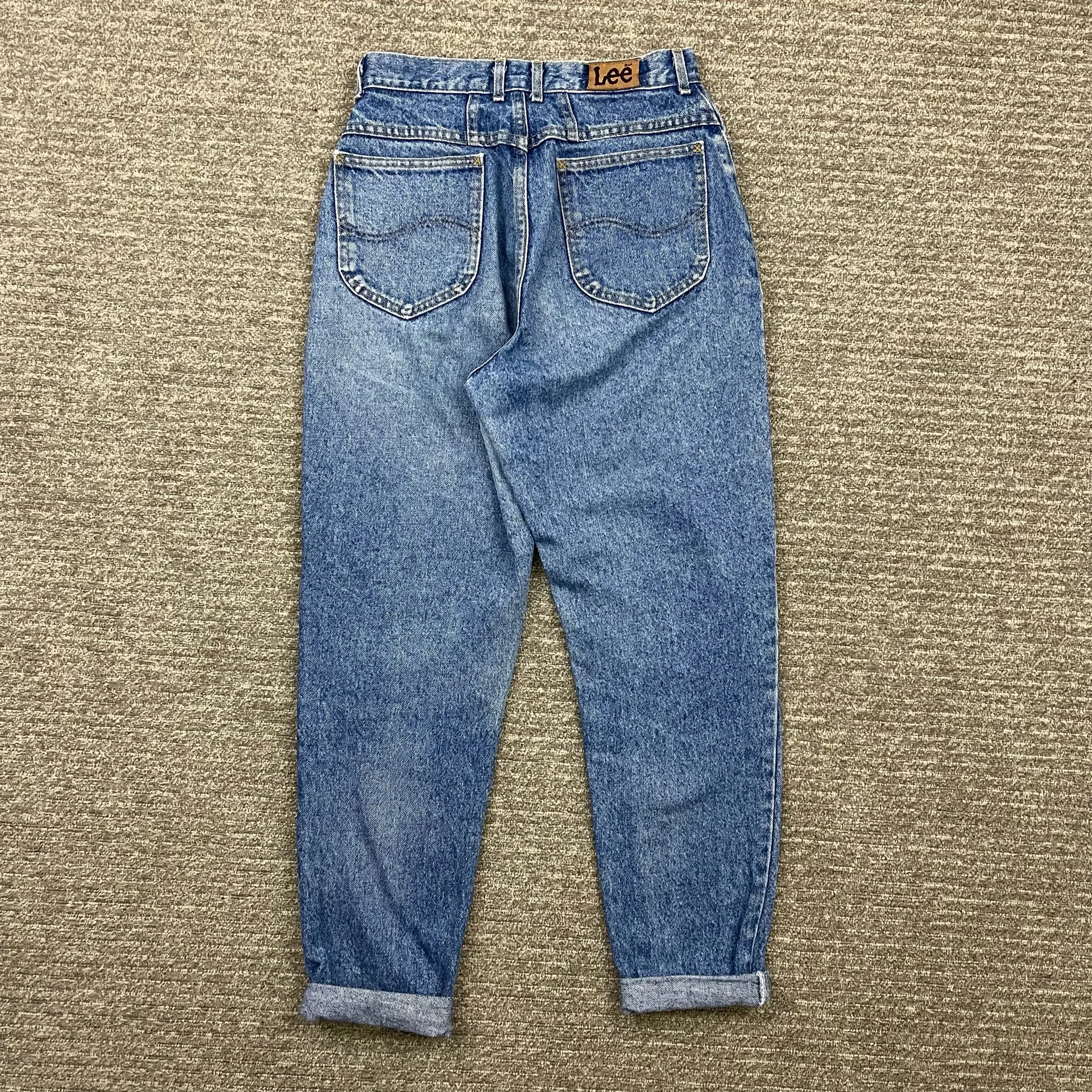 LEE Riders Vintage Light Wash Denim Retro High Waisted Straight Leg Mom Jeans - Image 2