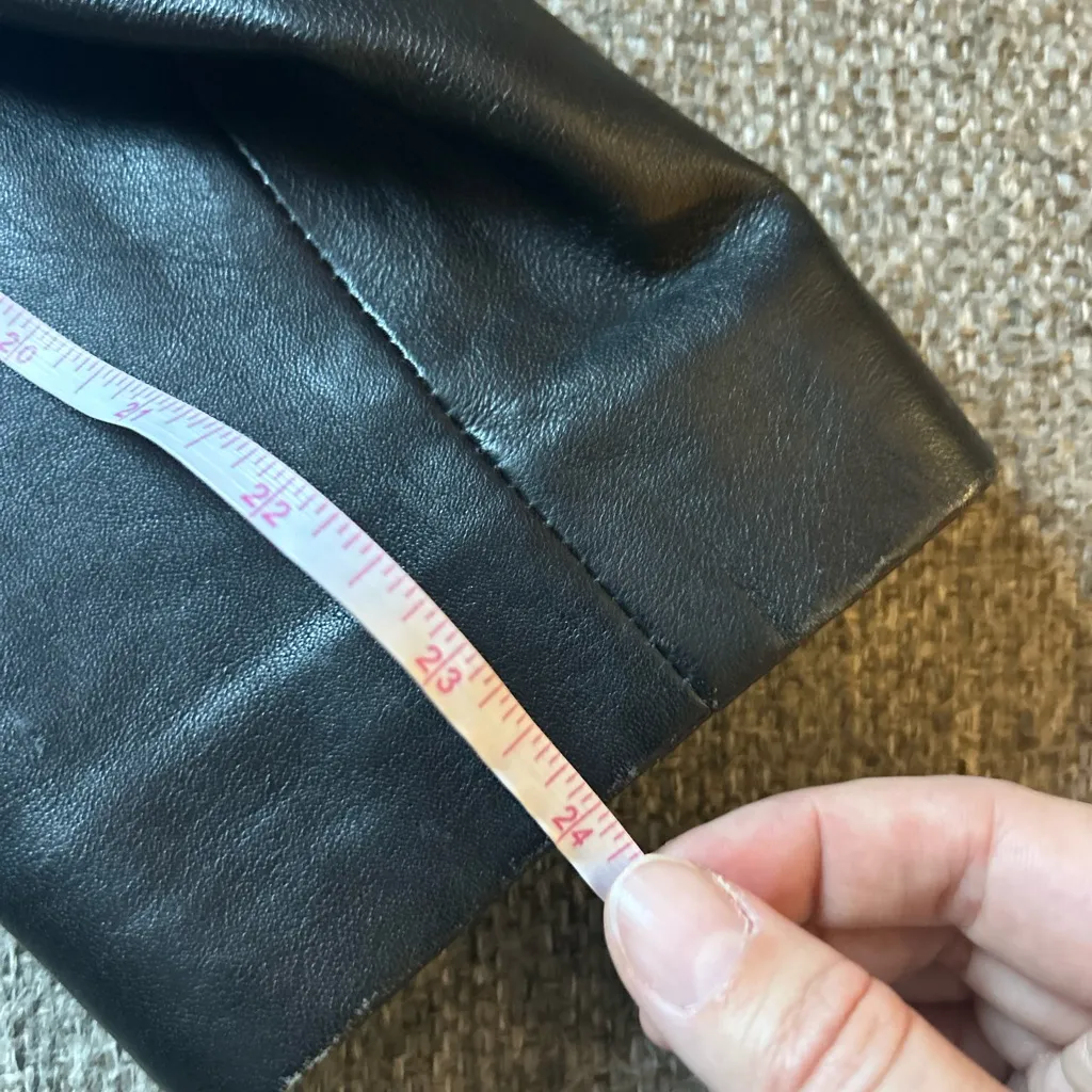 Sophisticated Black Leather Jacket w/Gold Buttons - Image 11