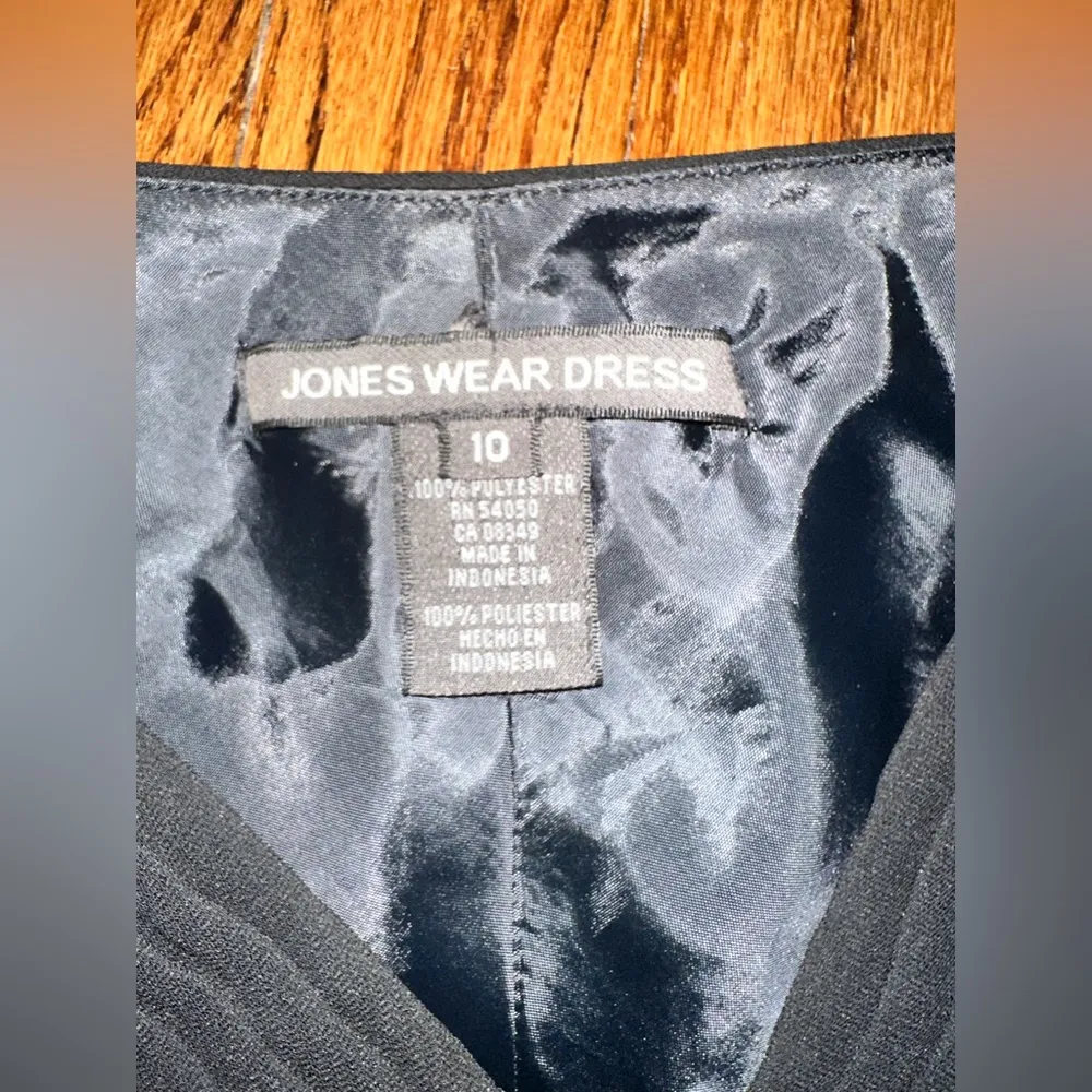 🦋 Women’s Jones Wear Black Ruffle Dress 10 - Image 6