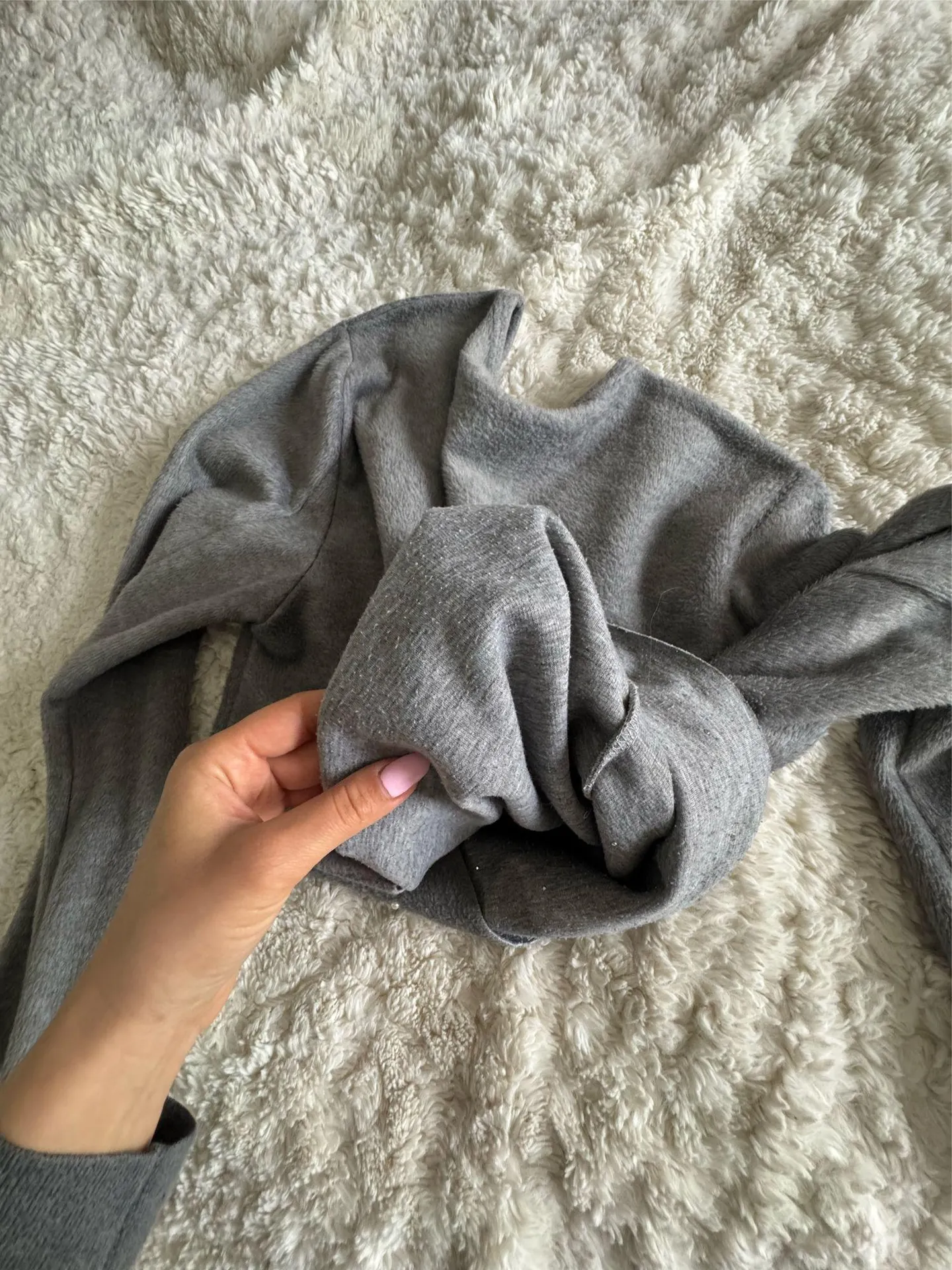 Zara Gray Sweater with Pearl Accents - Image 5