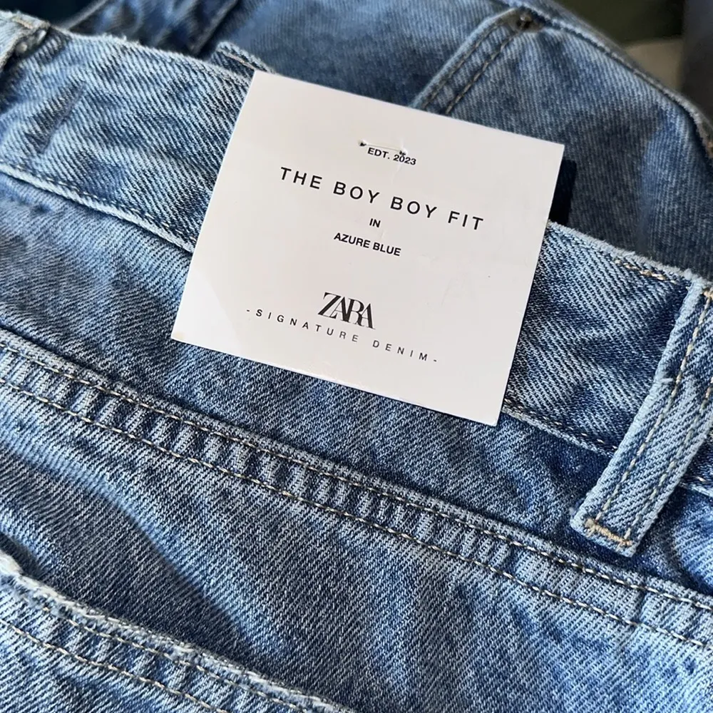 NWT ZARA THE BOYBOY FIT JEANS STRAIGHT LEG MID WAIST RELAXED FIT - Image 11