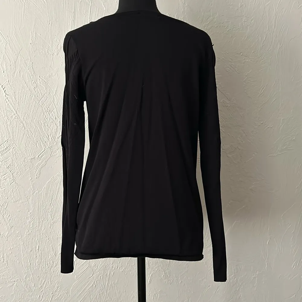 Black cut out design v-neck long sleeve - Image 4