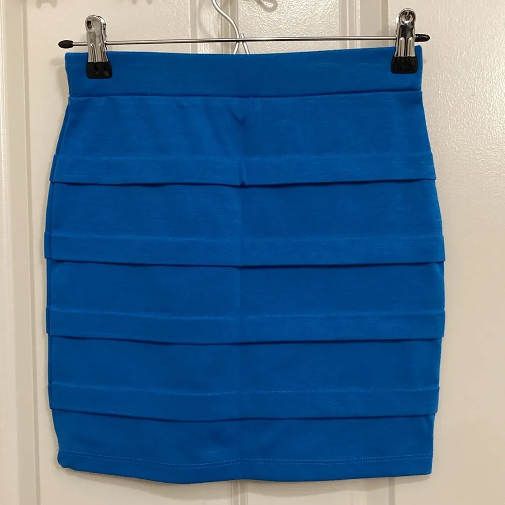 Y2K Blue Windsor Bandage Skirt - Image 4