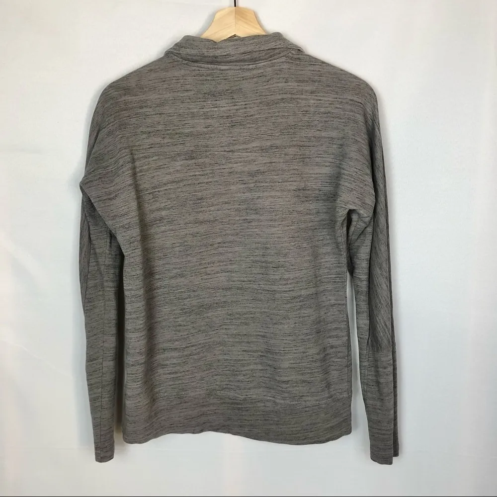 LIV Outdoor Gray Sunny Quarter Snap Pullover S - Image 4