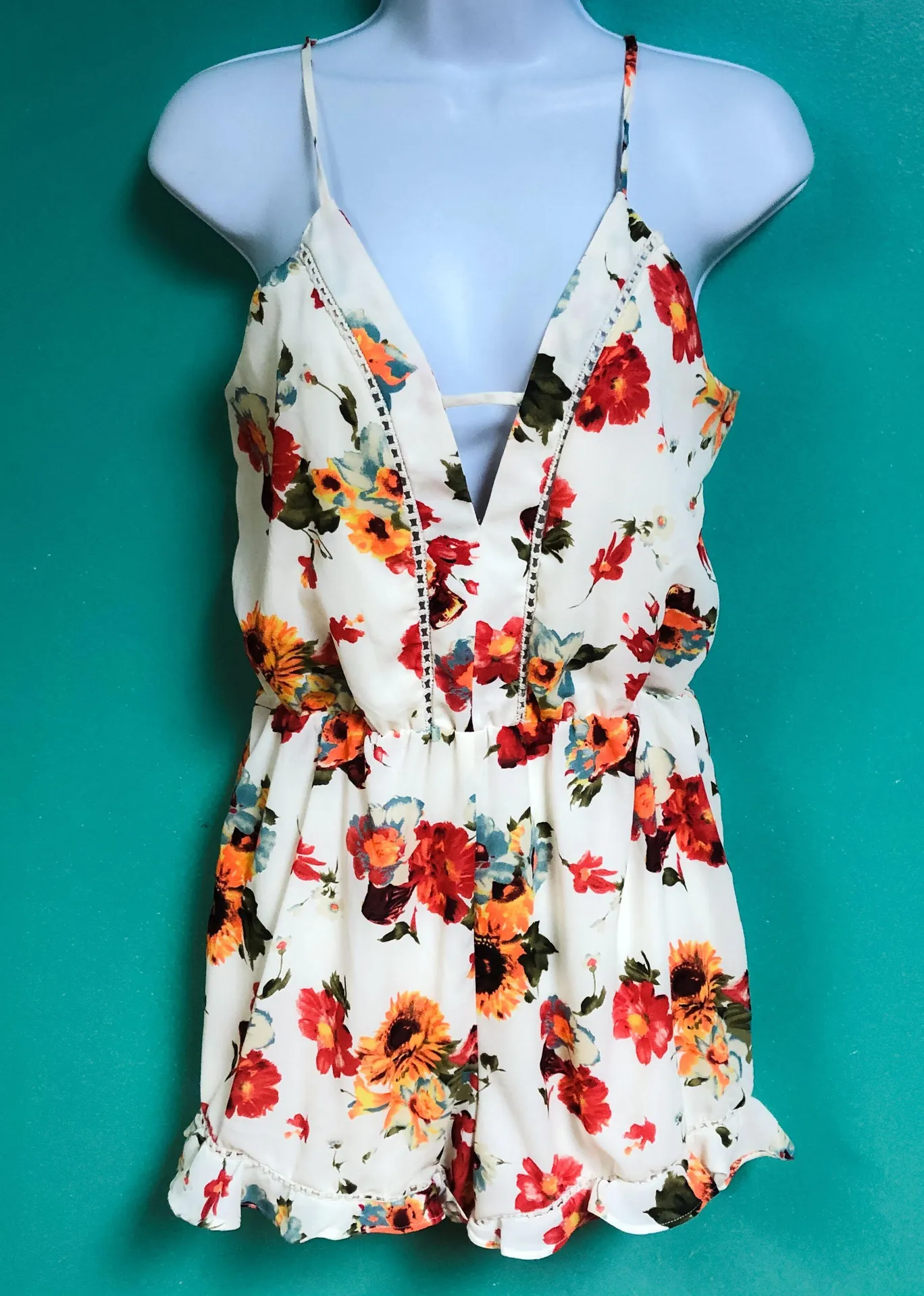 Floral Ruffle Romper - Image 2