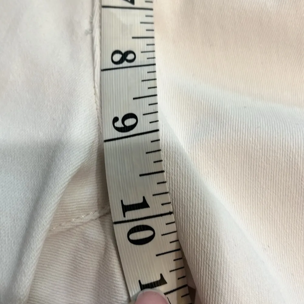 Old Navy rockstar super skinny white jeans - Image 5