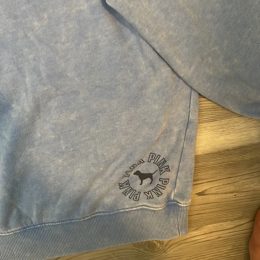 PInK Victoria Secret Pink Acid Washed size small - Image 5