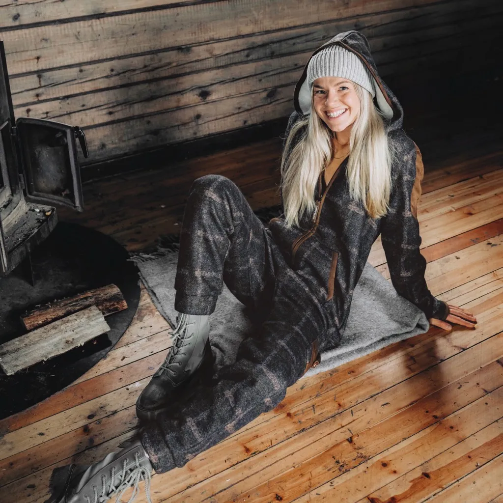 Onepiece Good Chill Jumpsuit Sz M Gray Size M - Image 3