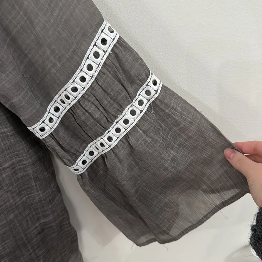 CalStyle Gray Brown White Crochet Trim Style boho popover tunic Size S - Image 5