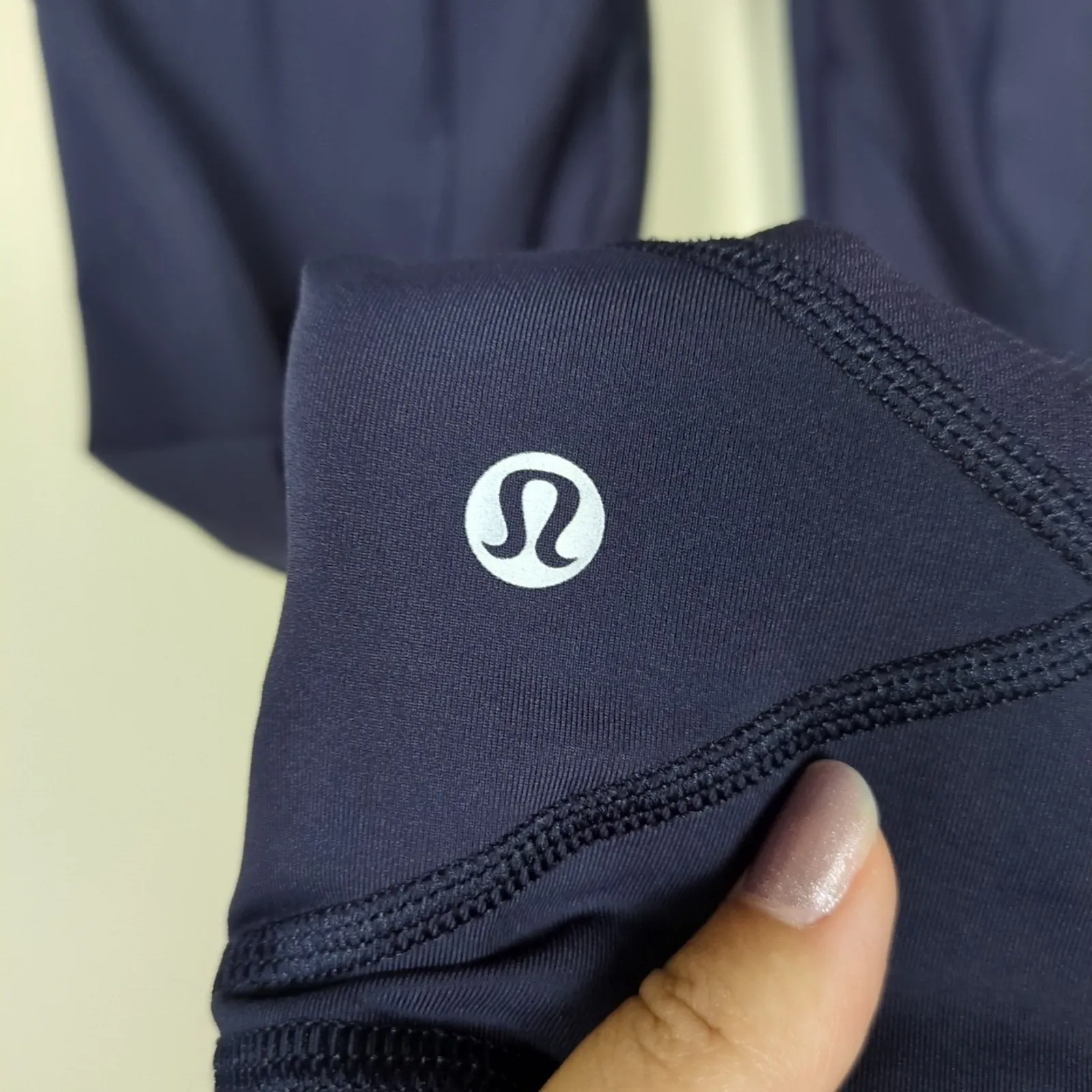 LULULEMON Pace Rival Crop Leggings 22" in Midnight Navy W6F41S Women's 4 - Image 4