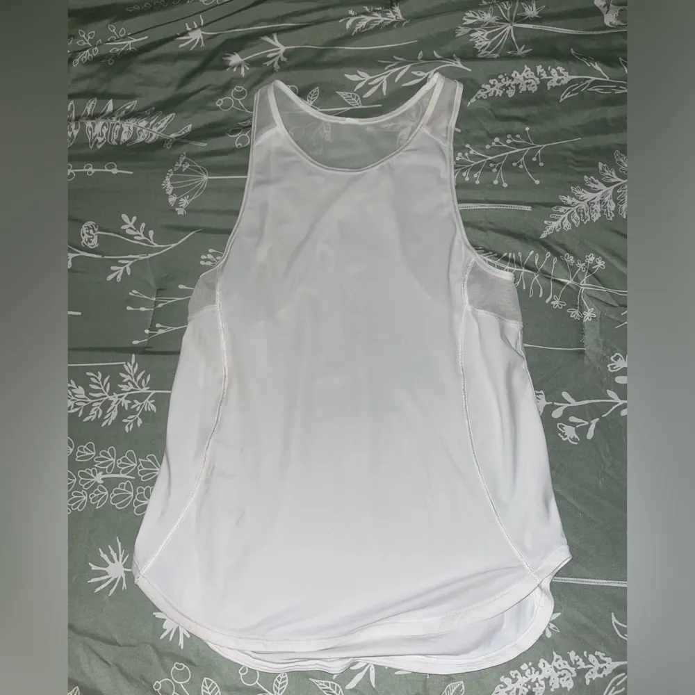 Lulu lemon sheer white workout tank top - Image 2
