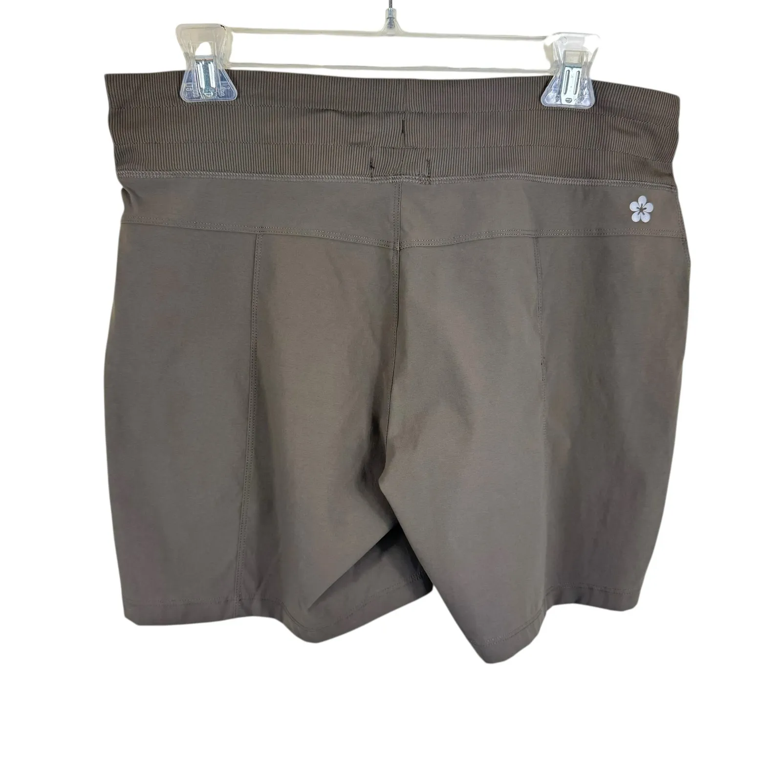 Tuff Athletics Green Elastic Waist Lightweight Nylon Athletic Shorts Size L - Image 2