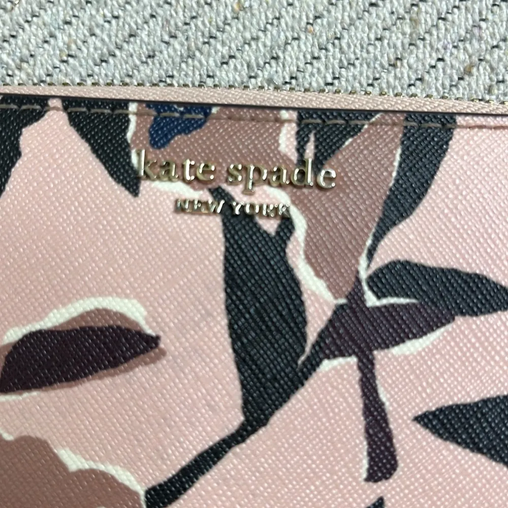 Kate Spade Cameron Paper Rose Pink Large Continental Wallet - Image 2