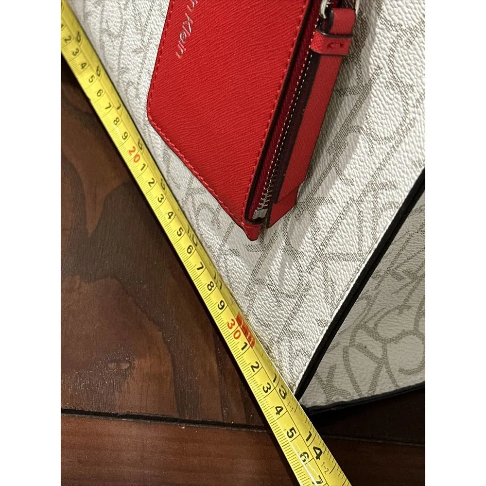 Calvin Klein  Monogram Signature Cream w/Red Satchel Hand-Bag Khaki Logo H7DDJ6YQ - Image 86