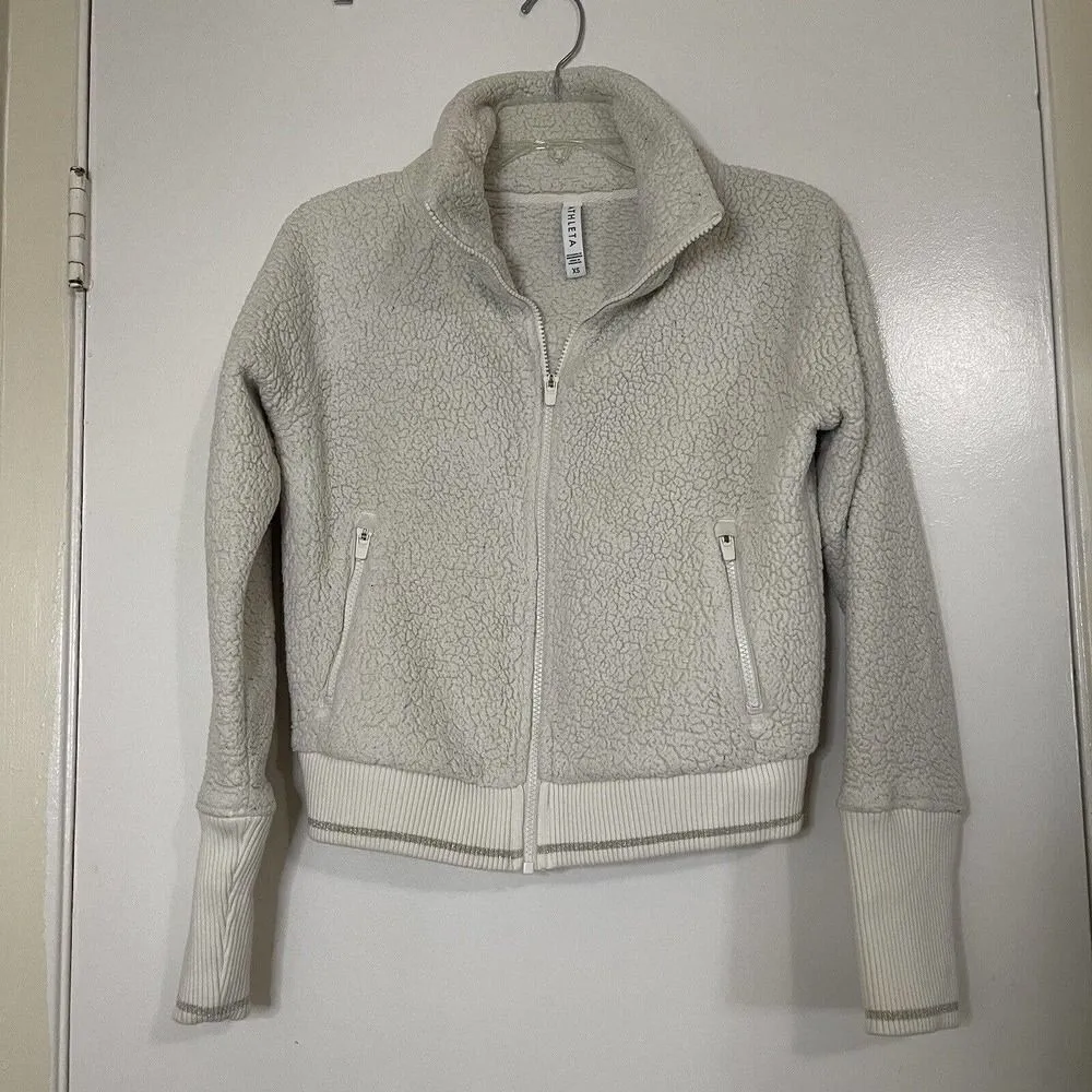 ATHLETA TUGGA Ivory White Sherpa Fleece Full zip Cropped jacket size XS - Image 2